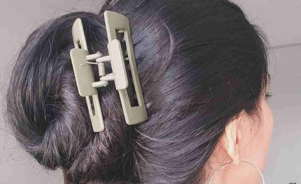 Hair Claw Clips Ultimate Trendy Easy Hairstyling Solution