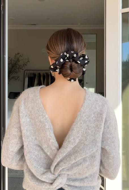 Soft Ponytail Look style